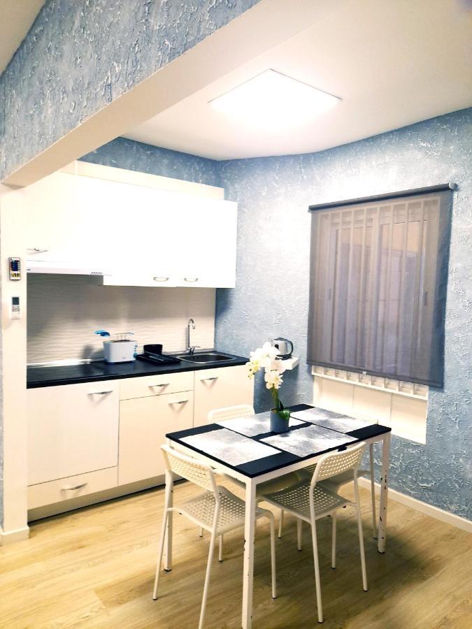 Fantastic 2 Bedrooms, Just 20 Meters From Ocean Playa de las Américas Eksteriør billede